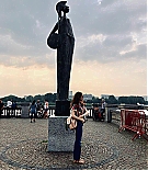 01537.jpg